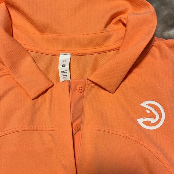 LULULEMON Sleeveless Golf Tank - Picture 4 of 4